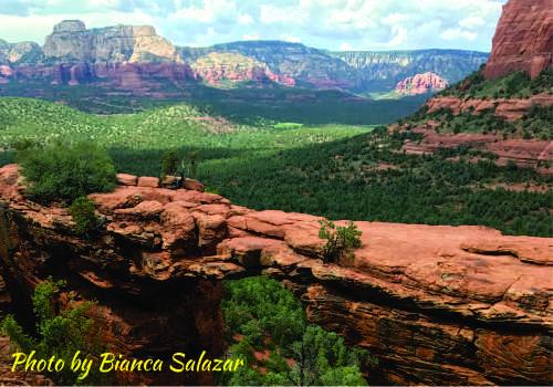 Guided Devil's Bridge Hike in Sedona